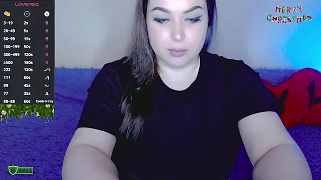 Curvy Molly online show from 8, 12, 2024