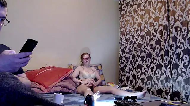 yunis32 online show from 14, 2, 2025