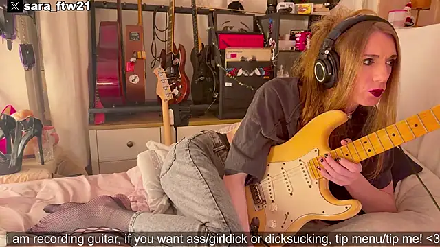 Snapshot of Sara_ftw21 chatting on 30, 3, 2026 Sara ftw21 online show from 30, 3, 2026