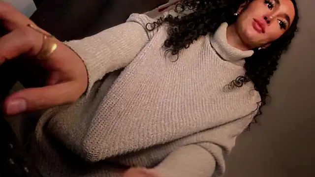 Snapshot of mxshemale_ladyboy chatting on 12, 10, 2025 mxshemale ladyboy online show from 12, 10, 2025