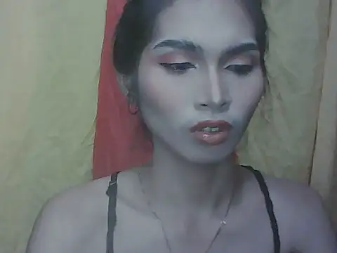 Snapshot of SkinnyBigMonsterCock chatting on 20, 12, 2025 SkinnyBigMonsterCock online show from 20, 12, 2025