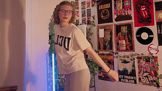 JeaneneWoltz online show from 14, 1, 2026