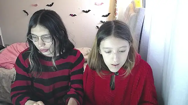 Briar y Blair online show from 14, 1, 2026