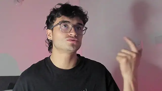 charlie dicker online show from 2, 2, 2026