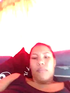 Snapshot of aNicoll chatting on 17, 12, 2025 aNicoll online show from 17, 12, 2025