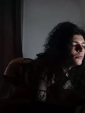 Hellebora online show from 16, 12, 2025