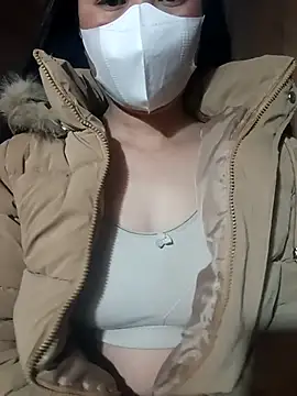 Chloe-ee online show from 1, 2, 2026