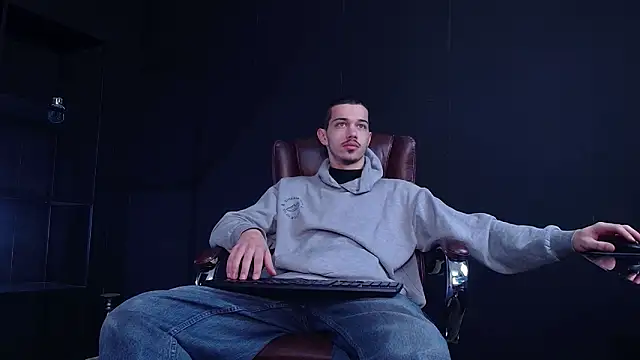 KaydenDrew online show from 18, 12, 2025