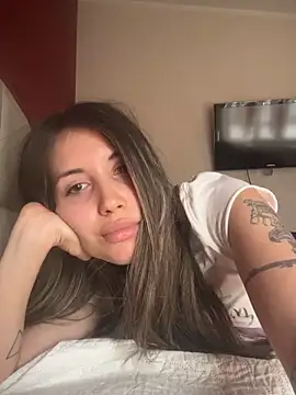 saphirafox online show from 17, 1, 2026