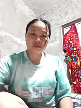 Snapshot of Maikha08 chatting on 5, 3, 2026 Maikha08 online show from 5, 3, 2026