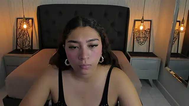 angelinemore online show from 5, 2, 2026