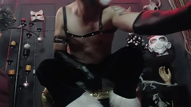 Snapshot of zain__kreigger69 chatting on 18, 12, 2025 zain kreigger69 online show from 18, 12, 2025