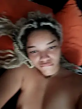 ChloeRaviss  online show from 1, 2, 2026