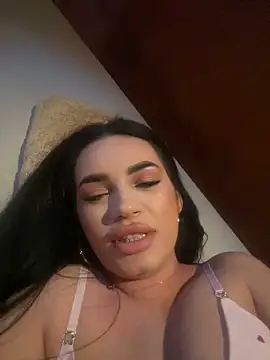 LucyLucy23 online show from 17, 12, 2025