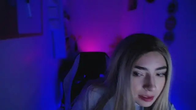 channel blondee online show from 17, 2, 2026