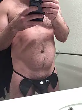 Snapshot of JackHammer2026 chatting on 11, 3, 2026 JackHammer2026 online show from 11, 3, 2026