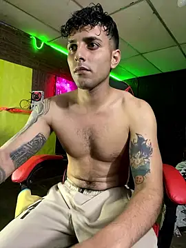 JustynAle2025 online show from 11, 1, 2026