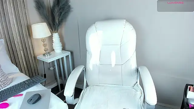 FiorelaSton online show from 18, 1, 2026