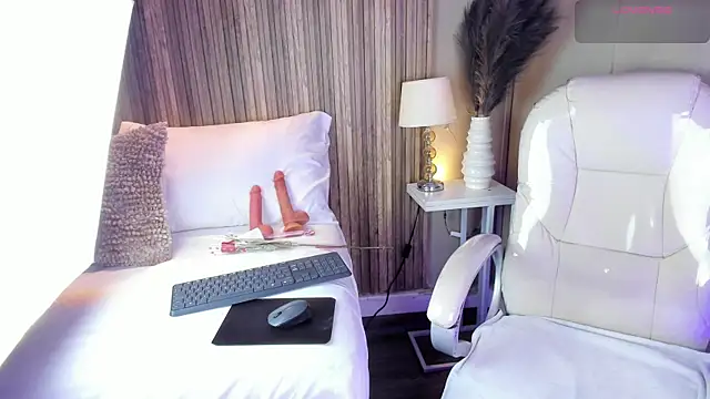 FiorelaSton online show from 15, 2, 2026