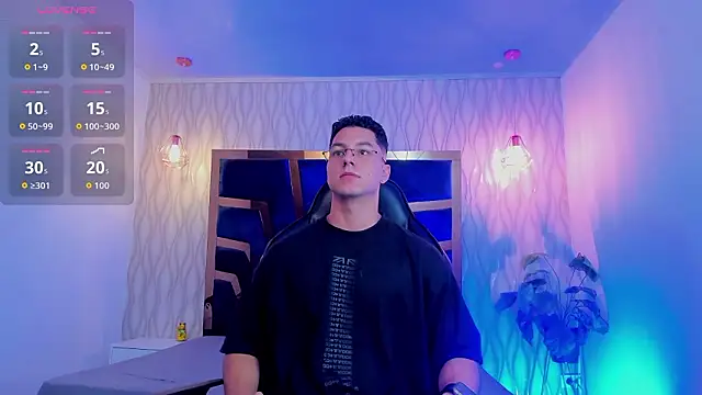 Noah Clarkk online show from 5, 3, 2026