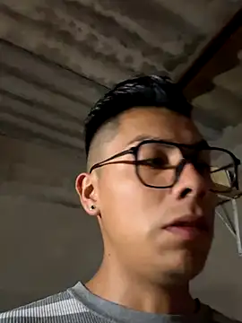 Snapshot of Marko-18 chatting on 23, 12, 2025 Marko-18 online show from 23, 12, 2025