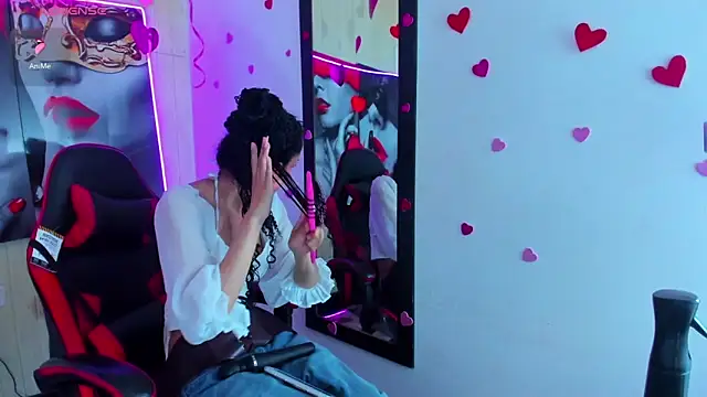 Snapshot of dolly_boob chatting on 14, 3, 2026 dolly boob online show from 14, 3, 2026