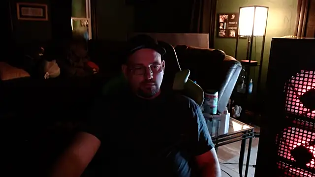 Snapshot of Hunter_Largo chatting on 24, 11, 2025 Hunter Largo online show from 24, 11, 2025