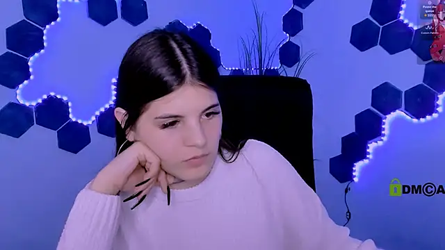 lizzie boom  online show from 31, 3, 2026