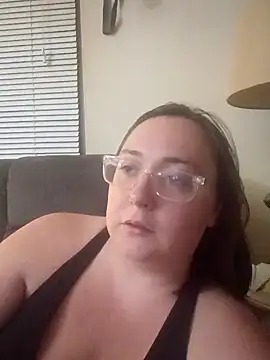 pinkcheetah12 online show from 31, 3, 2026