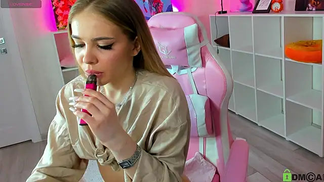 betty brianna online show from 15, 1, 2026