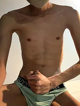 Snapshot of boyxx319 chatting on 7, 1, 2026 boyxx319 online show from 7, 1, 2026