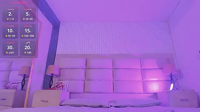 ManuelaEvans  online show from 12, 3, 2026