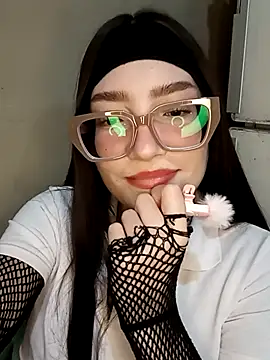 Shei00000 online show from 6, 2, 2026