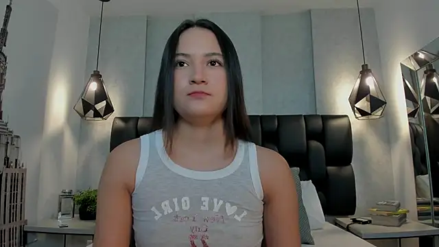 Emma-Bell online show from 12, 2, 2026