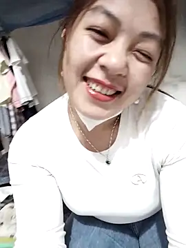 Lucky cutee online show from 20, 12, 2025