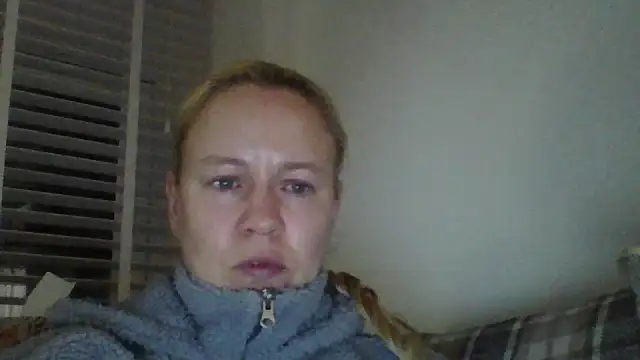 Snapshot of jennyblondeuk chatting on 23, 2, 2026 jennyblondeuk online show from 23, 2, 2026
