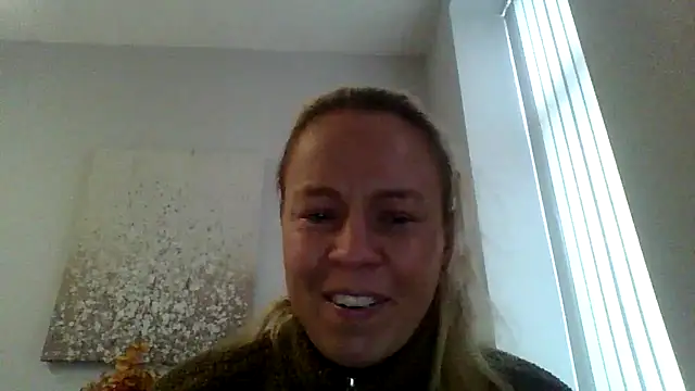Snapshot of jennyblondeuk chatting on 24, 3, 2026 jennyblondeuk online show from 24, 3, 2026