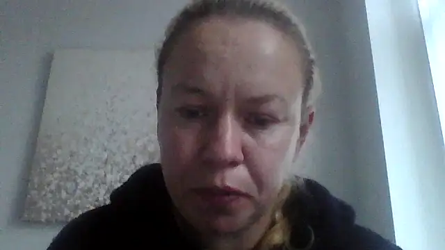 Snapshot of jennyblondeuk chatting on 27, 3, 2026 jennyblondeuk online show from 27, 3, 2026