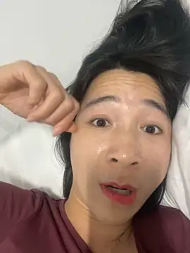 Elly-y online show from 23, 12, 2025