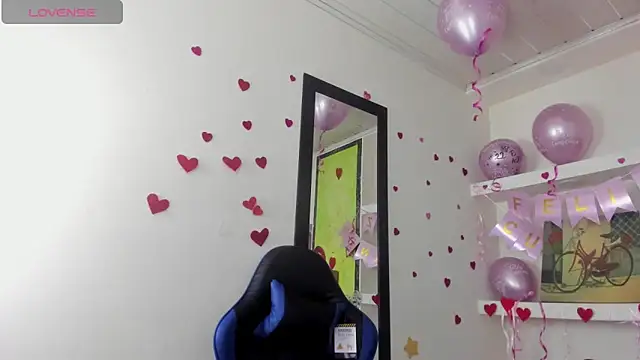 ashley-17 online show from 22, 2, 2026