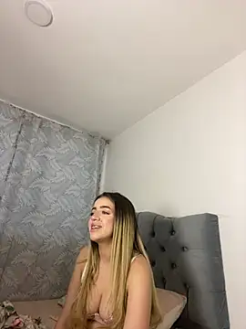 cute emmma online show from 1, 3, 2026