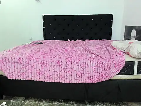 Snapshot of richblack01 chatting on 17, 3, 2026 richblack01 online show from 17, 3, 2026