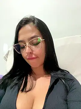 jujuarantes  2026 online show from 17, 1, 2026