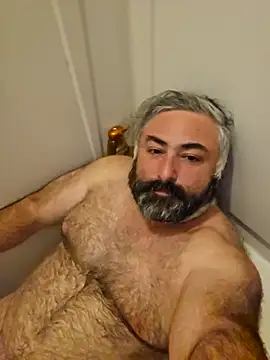 Snapshot of MacGuyver20 chatting on 18, 1, 2026 MacGuyver20 online show from 18, 1, 2026