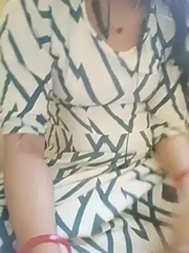 Snapshot of suman_bhabhi001 chatting on 27, 2, 2026 suman bhabhi001 online show from 27, 2, 2026