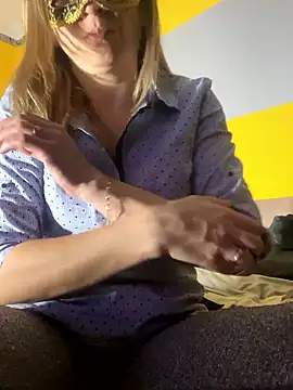 SexyMamiVee online show from 10, 1, 2026