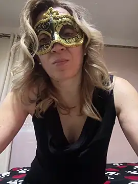 SexyMamiVee online show from 18, 2, 2026