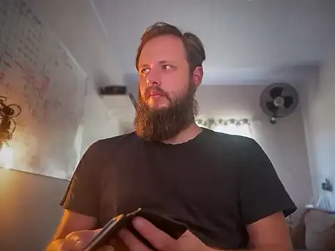 TSchaffer online show from 4, 2, 2026