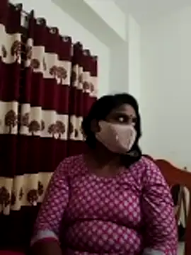 Hot Sweety02 online show from 15, 3, 2026