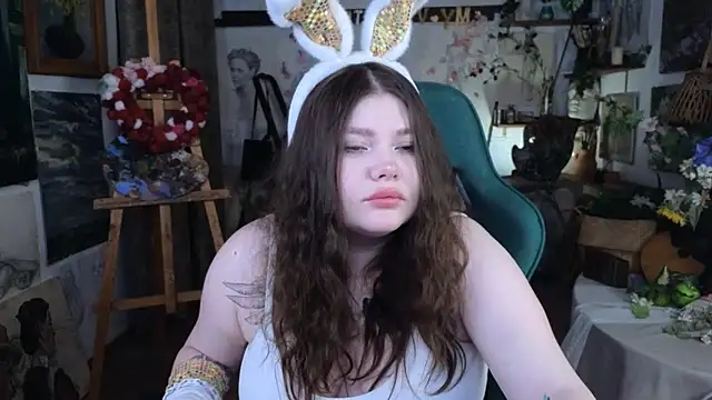 SweetBear  online show from 4, 2, 2026